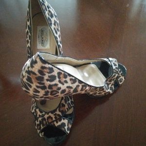 Brown Leopard Heels